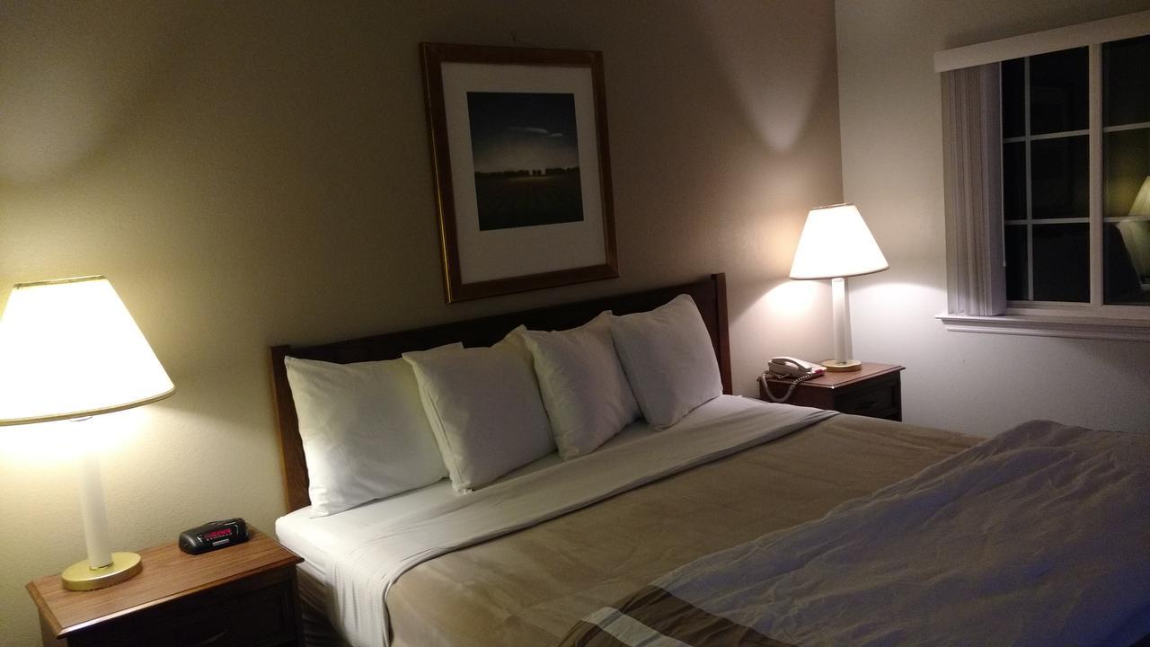Affordable Suites Джексонвілл Екстер'єр фото